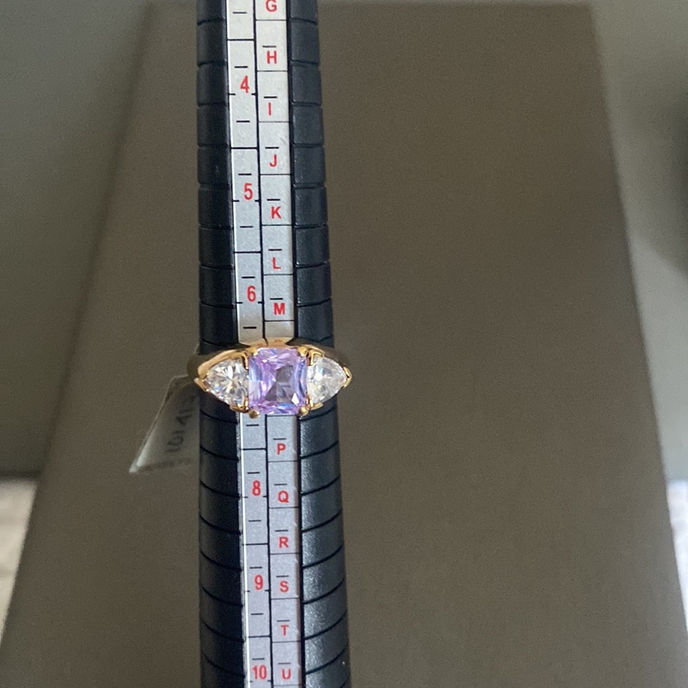 Chevron Amethyst with - Picture 5 of 9